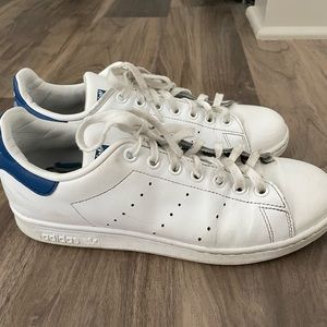 Adidas Stan smith kids size 7 (womens size 8.5).